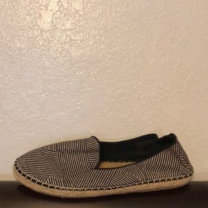 Boho chic flats, slightly worn